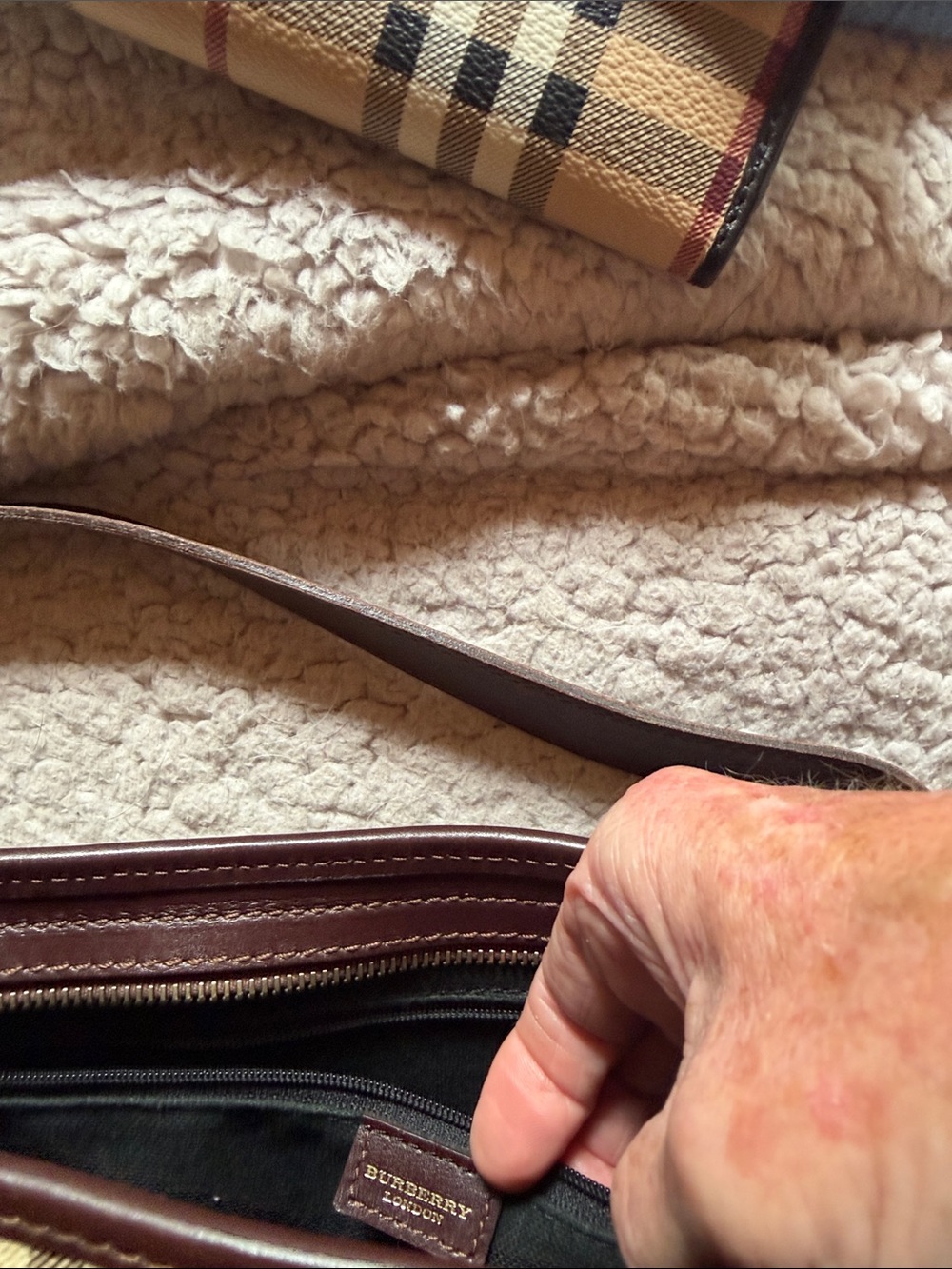 Burberry Haymarket Tan Check Canvas Tote with Brown Leather Trim - Picture 2 of 7